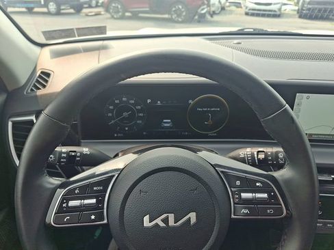 Used 2024 Kia Seltos S AWD/4WD image 18