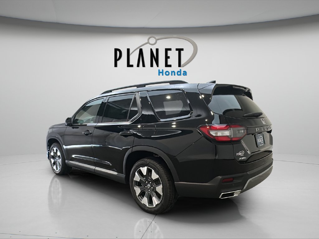 New 2026 Honda Pilot Touring image 6
