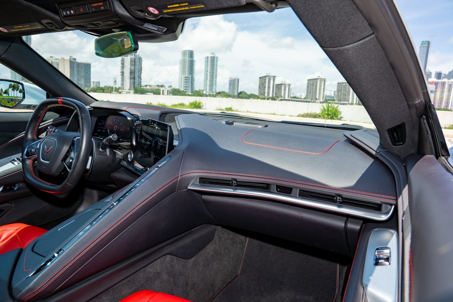 Used 2022 Chevrolet Corvette Stingray Coupe w/ Engine Appearance Package RWD image 32