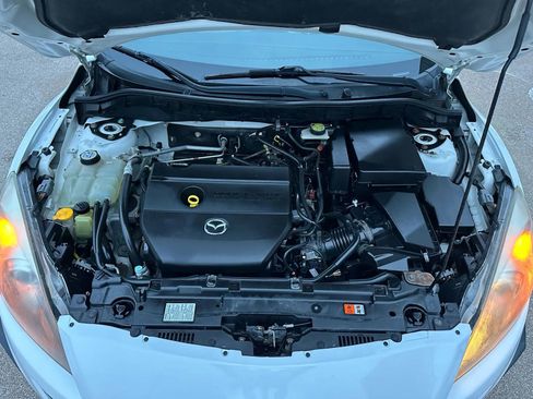 Used 2010 MAZDA MAZDA3 s Grand Touring image 21