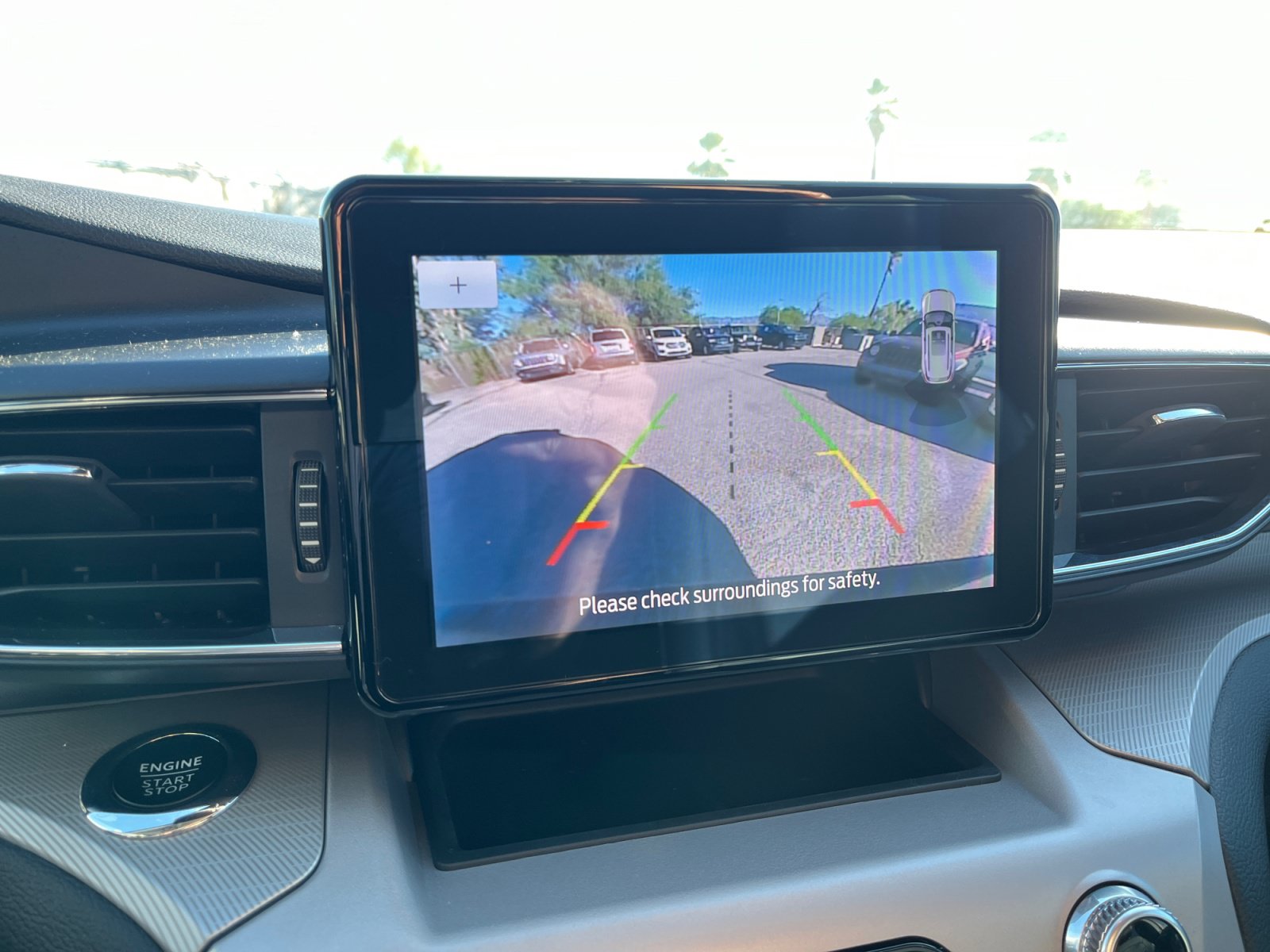 Used 2023 Ford Explorer XLT w/ Equipment Group 202A RWD image 24