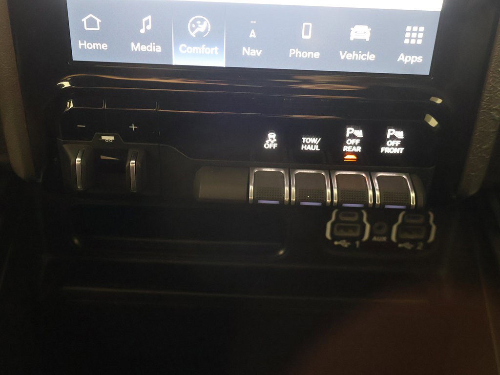 Used 2024 RAM 1500 Big Horn AWD/4WD image 46