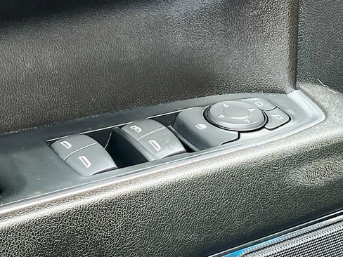 Used 2024 Chevrolet Silverado 1500 RST AWD/4WD image 18