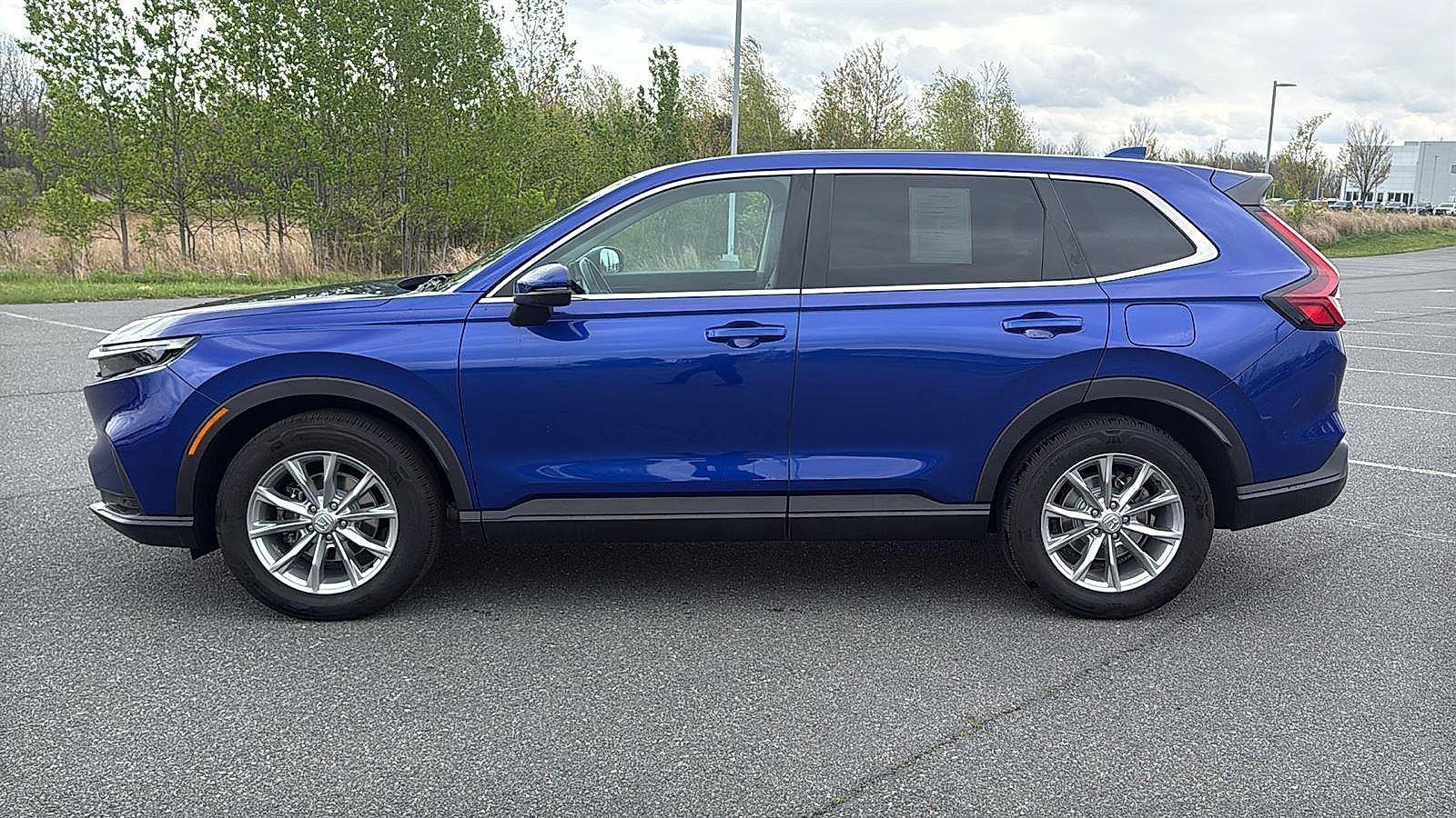 Used 2023 Honda CR-V EX-L image 11