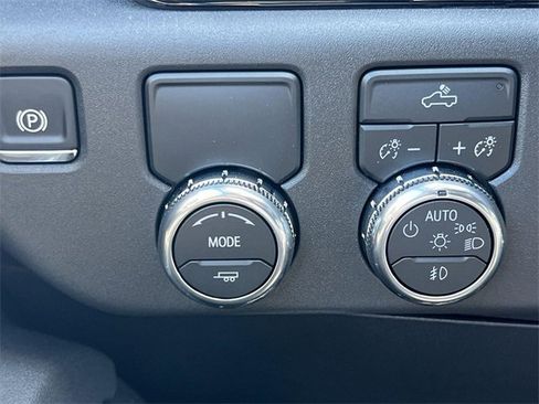 New 2026 GMC Sierra 1500 Elevation w/ LPO, Elevation Black Package image 21