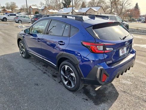 Used 2025 Subaru Crosstrek 2.5i Limited w/ Crosstrek Mirror Package image 5