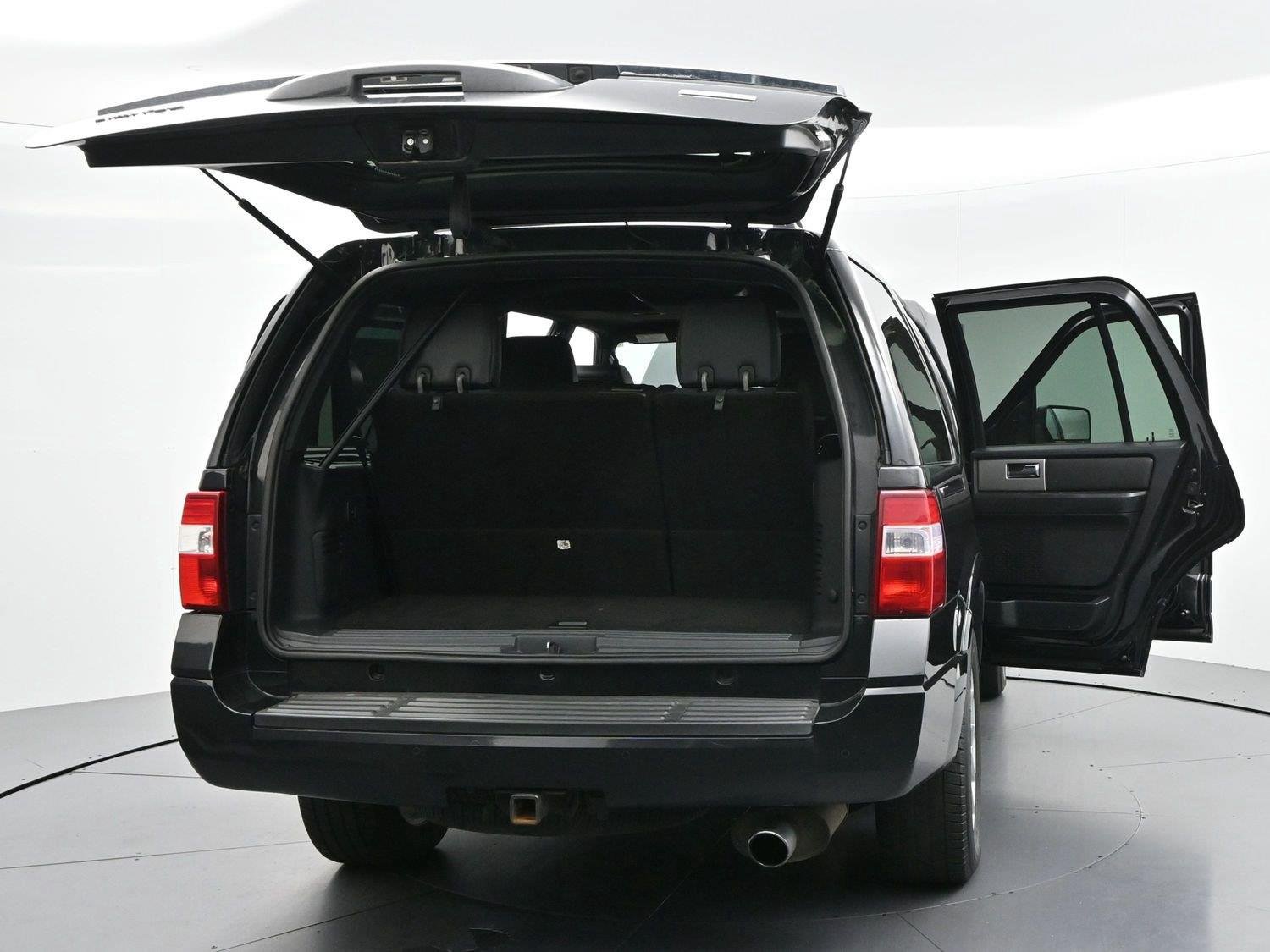 Used 2015 Ford Expedition Limited w/ Equipment Group 301A AWD/4WD image 51