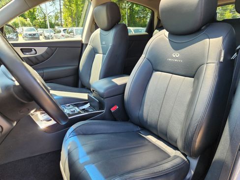Used 2014 INFINITI QX70 AWD w/ Premium Package image 7