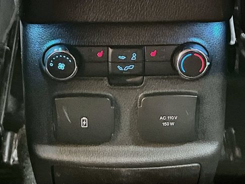Used 2018 Ford Explorer Limited AWD/4WD image 26