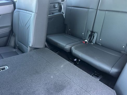 New 2025 Hyundai Santa Fe XRT image 15