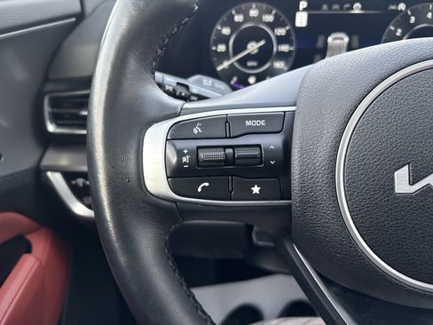 Used 2024 Kia Sportage SX image 18