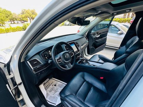 Used 2019 Volvo XC90 T6 Momentum w/ Advanced Package AWD/4WD image 14