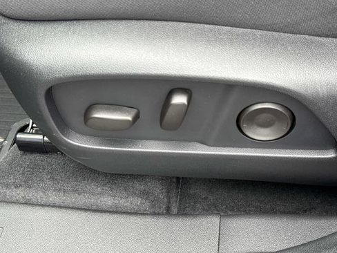 New 2026 GMC Terrain Denali w/ LPO, Floor Liner Package AWD/4WD image 9