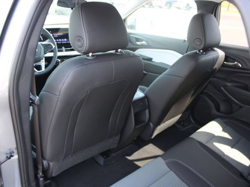 New 2026 Chevrolet Trax LT w/ Driver Confidence Package FWD image 26