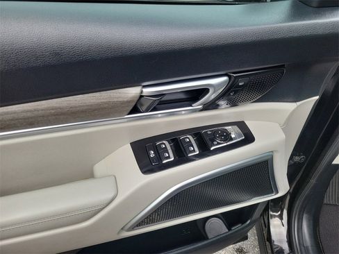 Used 2022 Kia Telluride SX w/ Towing Package image 20