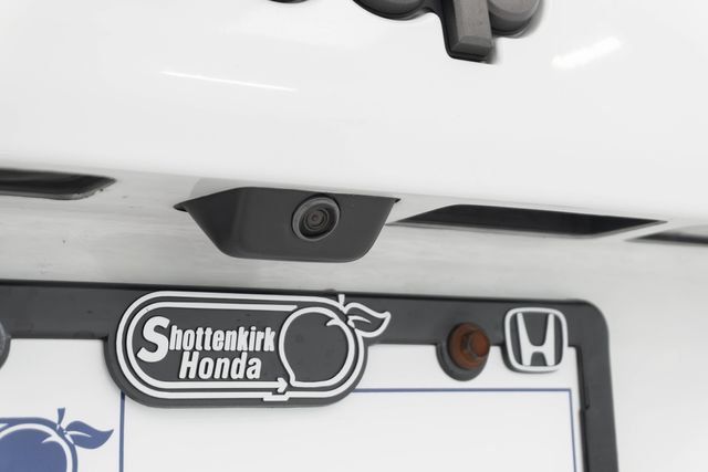 Used 2022 Jeep Cherokee Trailhawk AWD/4WD image 14