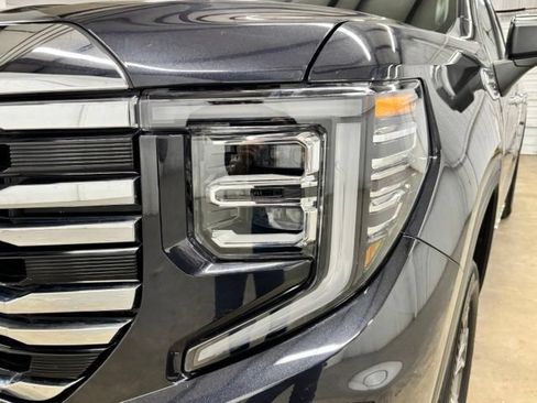 Used 2026 GMC Sierra 1500 SLT AWD/4WD image 8