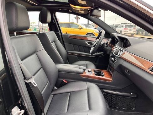 Used 2013 Mercedes-Benz E 350 4MATIC Wagon image 23