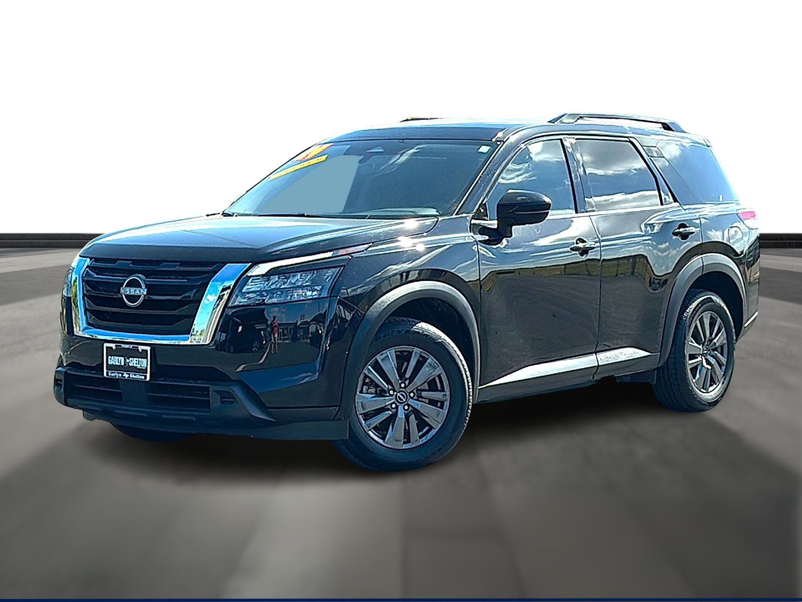 Used 2024 Nissan Pathfinder SV FWD image 1