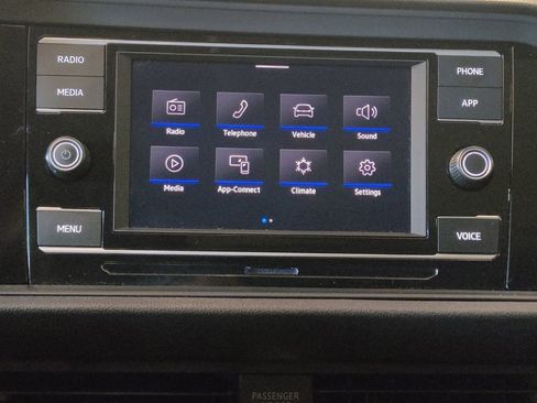 Used 2024 Volkswagen Jetta SE w/ Panoramic Sunroof Package FWD image 25