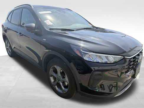 Used 2025 Ford Escape ST-Line AWD/4WD image 13