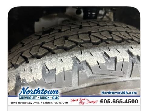 Used 2020 Jeep Cherokee Trailhawk w/ Cold Weather Group AWD/4WD image 19