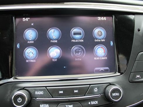 Used 2020 Buick Envision Premium AWD/4WD image 16