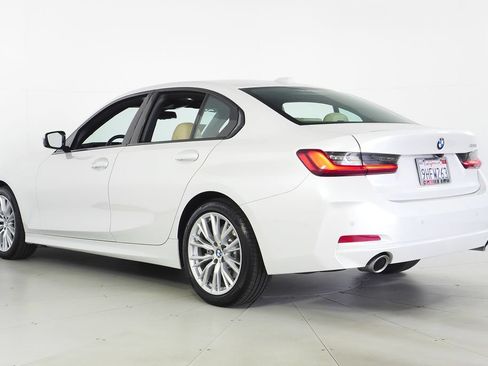 Used 2023 BMW 330i Sedan w/ Driving Assistance Package RWD image 9