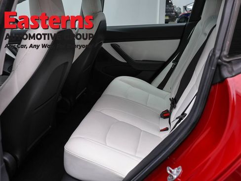 Used 2019 Tesla Model 3 Standard Range Plus RWD image 18