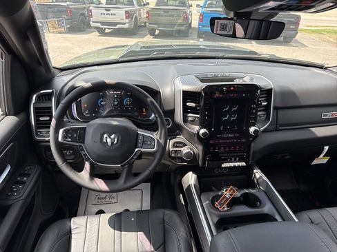 New 2026 RAM 1500 Big Horn AWD/4WD image 13