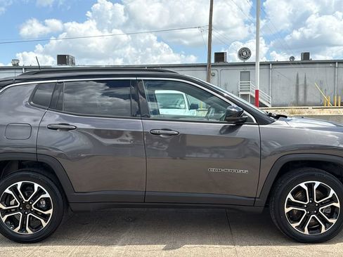 Used 2024 Jeep Compass Limited AWD/4WD image 6