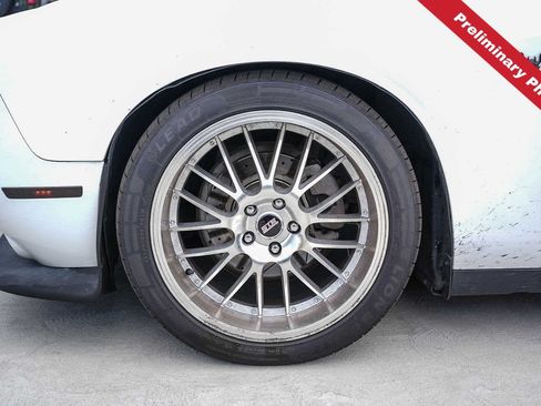 Used 2020 Dodge Challenger SXT RWD image 11