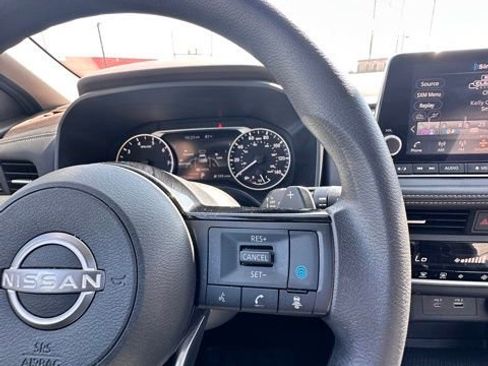 Certified 2023 Nissan Rogue SV image 19