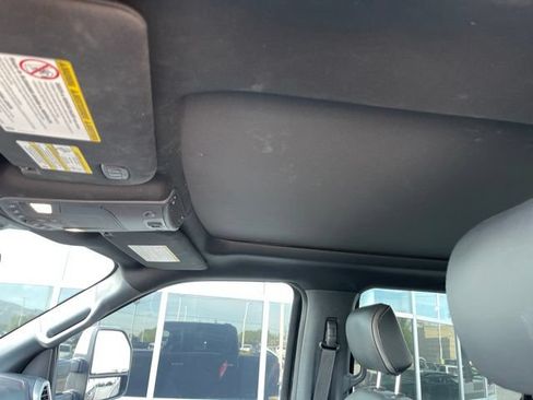 Used 2022 Ford F350 Platinum AWD/4WD image 11