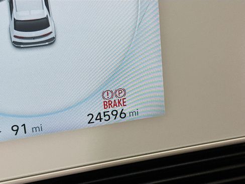 Used 2024 Hyundai Ioniq 5 SEL RWD image 19