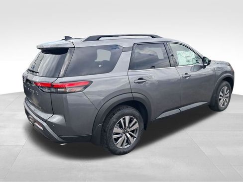 New 2026 Nissan Pathfinder SL w/ Lighting Package AWD/4WD image 5