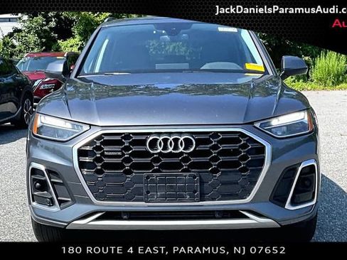 Certified 2023 Audi Q5 2.0T Premium w/ Convenience Package AWD/4WD image 3