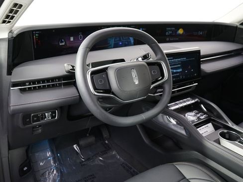 New 2026 Lincoln Nautilus Premier w/ Equipment Group 102A AWD/4WD image 12