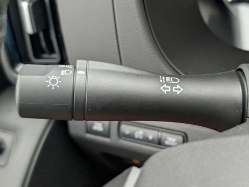 New 2026 Nissan Frontier SV w/ SV Convenience Package image 24