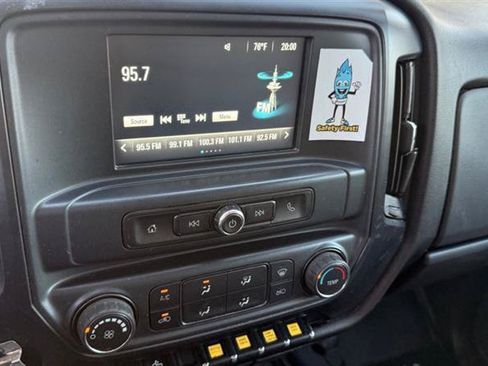 Used 2019 Chevrolet Silverado 2500 W/T w/ Snow Plow Prep Package AWD/4WD image 31