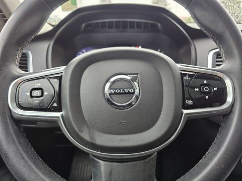 Used 2023 Volvo XC90 B5 Core w/ Protection Package Premier AWD/4WD image 19