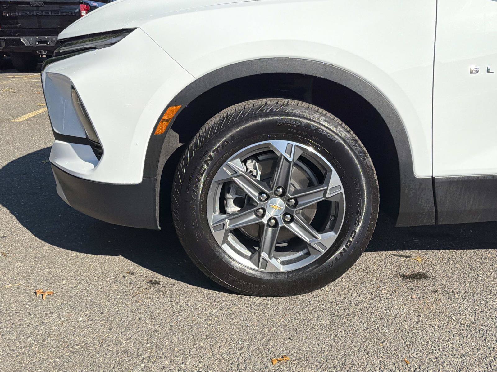 Certified 2025 Chevrolet Blazer LT w/ Driver Confidence Package FWD image 7