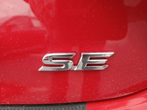 New 2026 Toyota Camry SE image 10