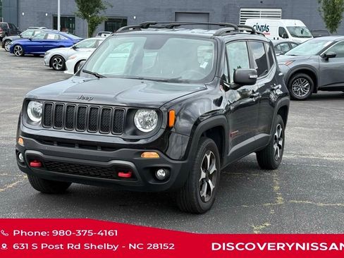 Used 2020 Jeep Renegade Trailhawk image 2