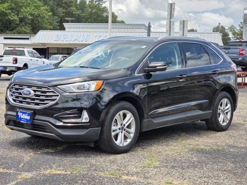 Used 2019 Ford Edge SEL w/ Equipment Group 201A AWD/4WD image 4