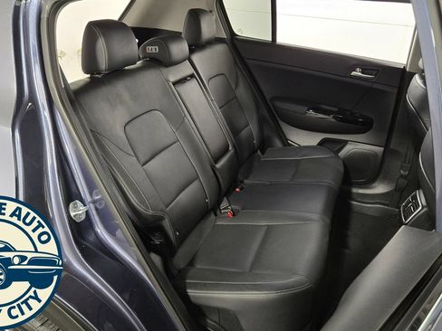 Used 2018 Kia Sportage EX w/ Option Group 040 AWD/4WD image 37