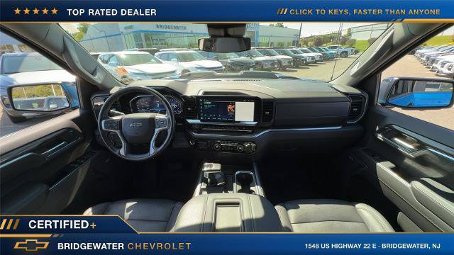 Used 2022 Chevrolet Silverado 1500 LT Trail Boss w/ LT Trail Boss Premium Package AWD/4WD image 19