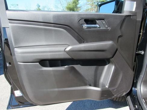 New 2026 GMC Canyon Elevation w/ Convenience Package image 10