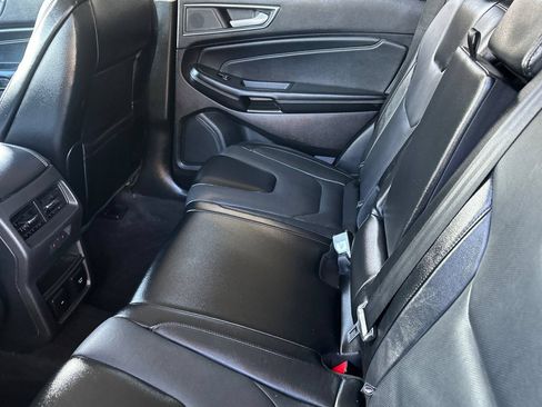 Used 2020 Ford Edge Titanium w/ Equipment Group 301A FWD image 12