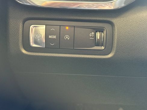 New 2026 GMC Acadia Elevation w/ LPO, All-Weather Package FWD image 30